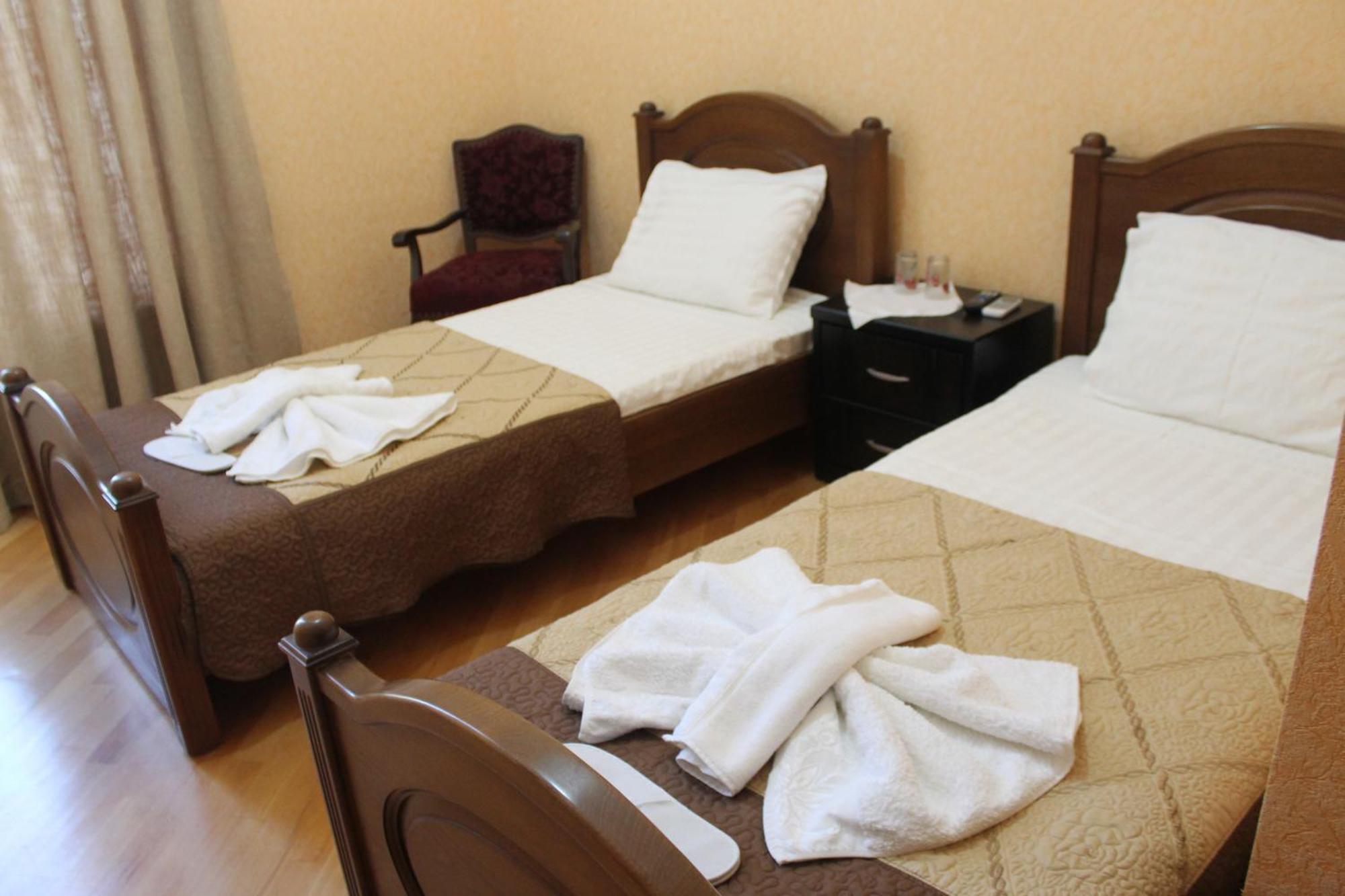 Hotel Sali Tbilisi Quarto foto